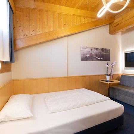 Pension Klughammer Caldaro Esterno foto