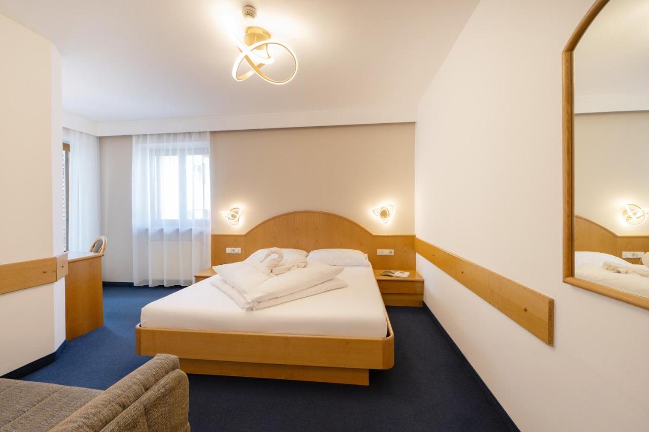 Pension Klughammer Caldaro Esterno foto