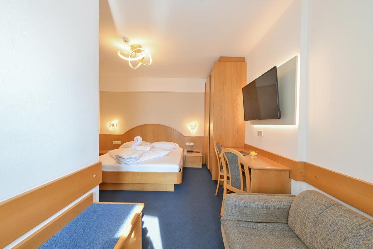Pension Klughammer Caldaro Esterno foto