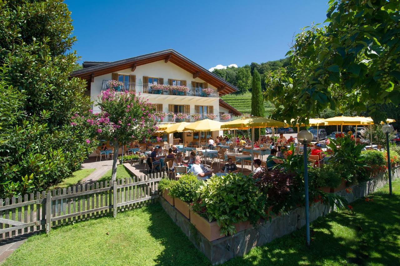 Pension Klughammer Caldaro Esterno foto